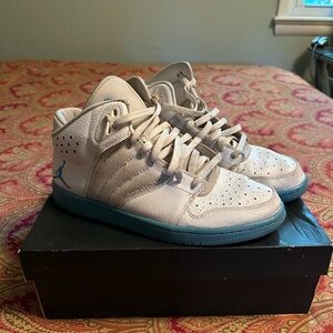 Men’s Jordans 10.5